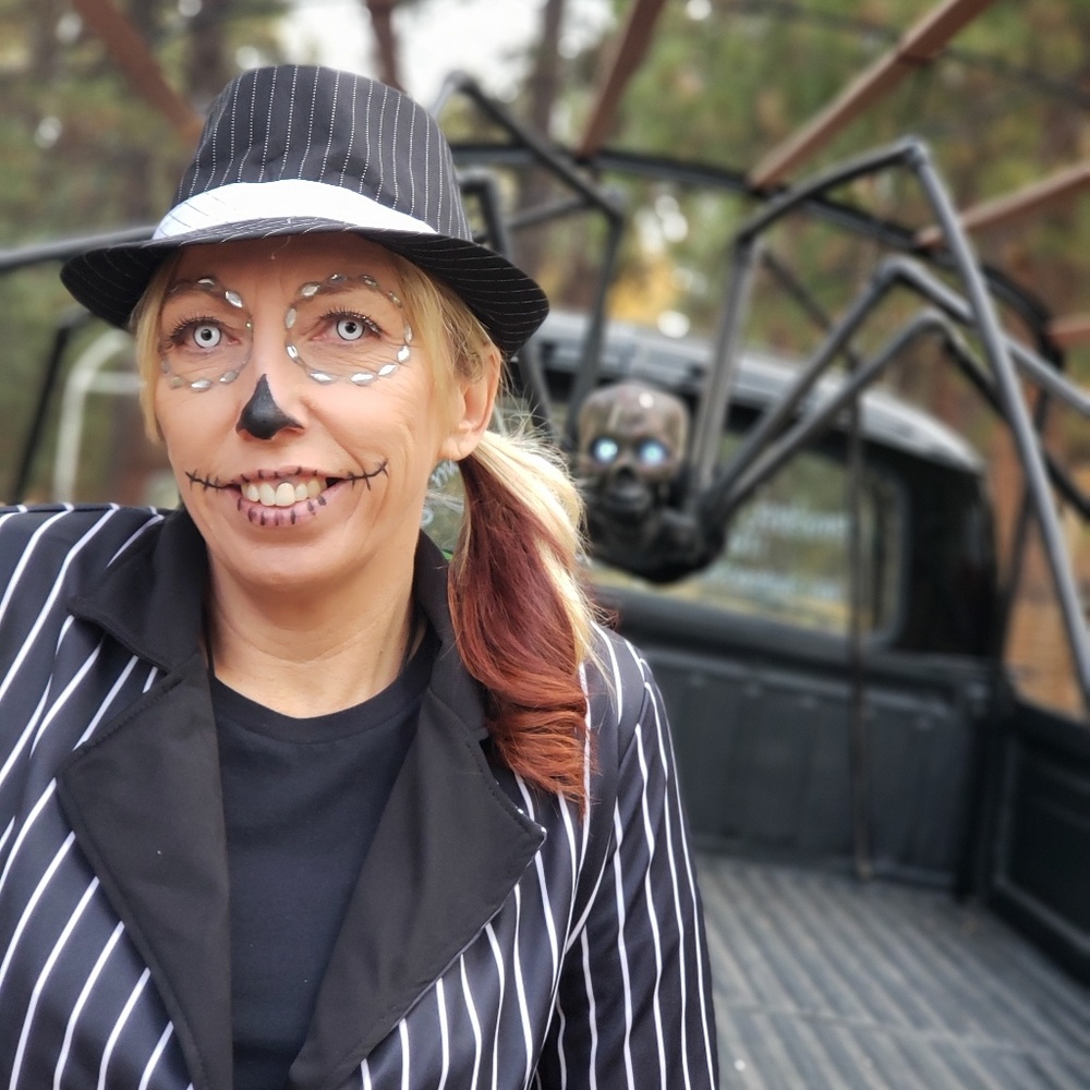 Meet your Posher, Heidi